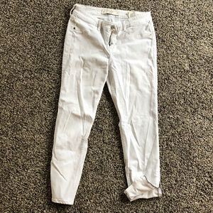 Abercrombie and Fitch capris